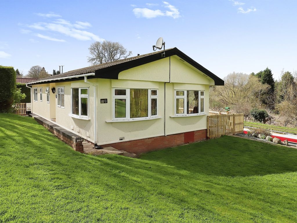 2 bed detached house for sale in Austcliffe Road, Cookley