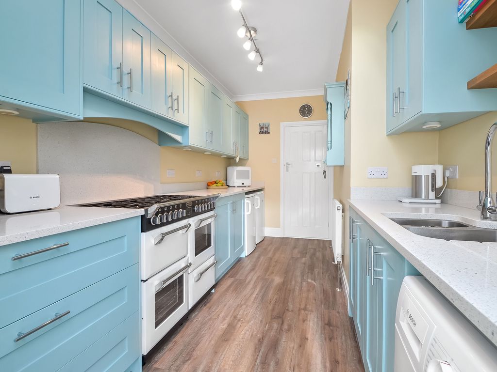 3 bed semidetached house for sale in Amberley Road, Portsmouth PO2