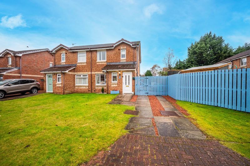 3 bed semidetached house for sale in Gunn Mews, Wishaw ML2, £179,995