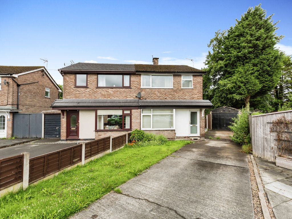 3 bed semidetached house for sale in Withy Grove Crescent, Bamber