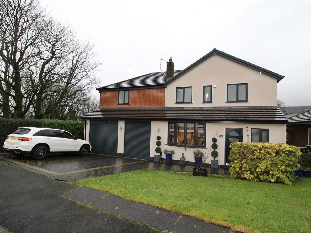 4 bed detached house for sale in Medway Drive, Horwich, Bolton BL6, £