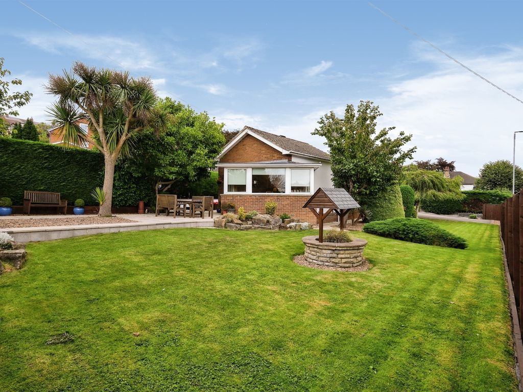 4 bed detached bungalow for sale in Leeds Road, Rawdon, Leeds LS19, £