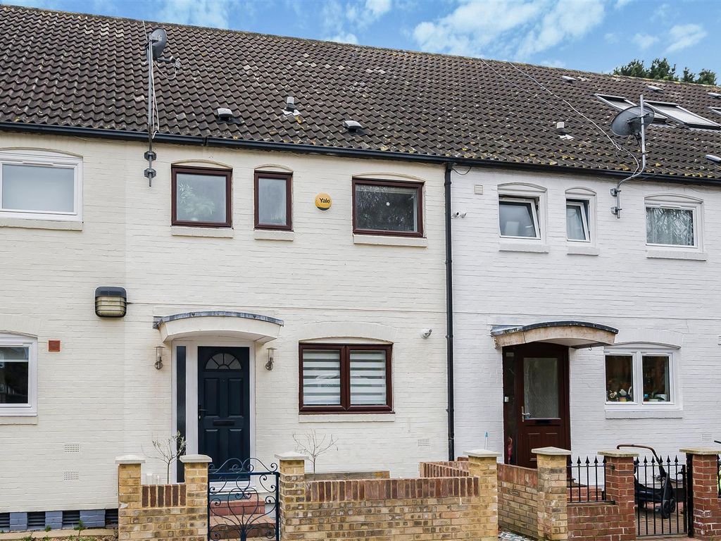 4 bed terraced house for sale in Buckters Rents, London SE16 Zoopla