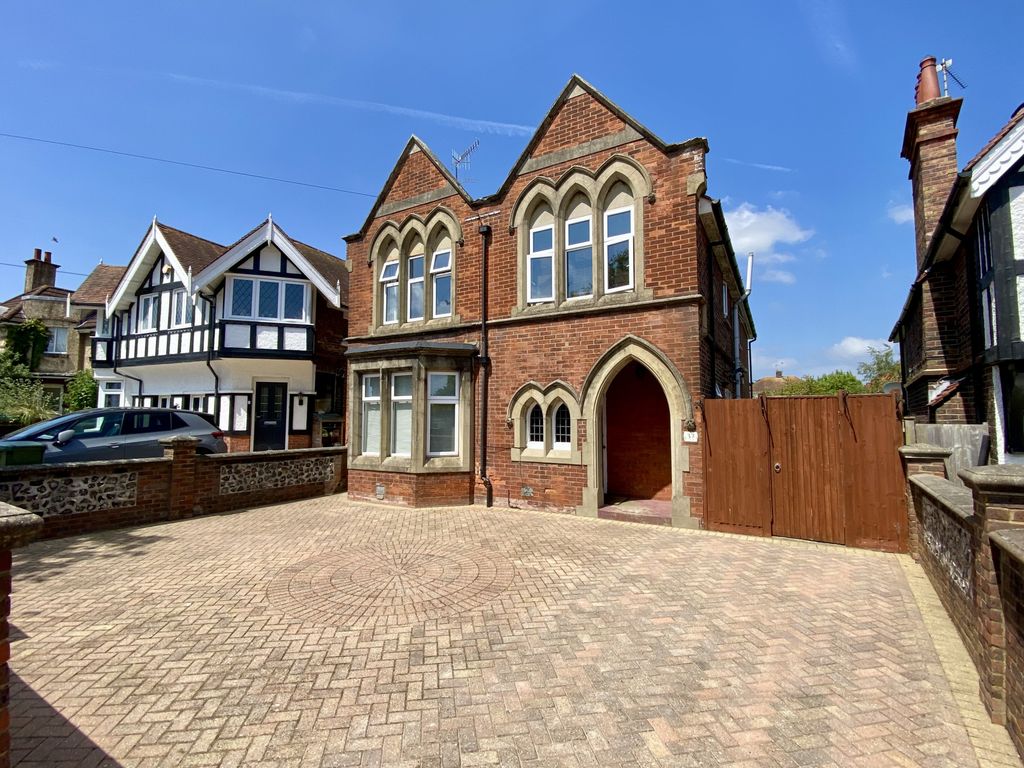 5 bed detached house for sale in Glynde Avenue, Eastbourne, East Sussex