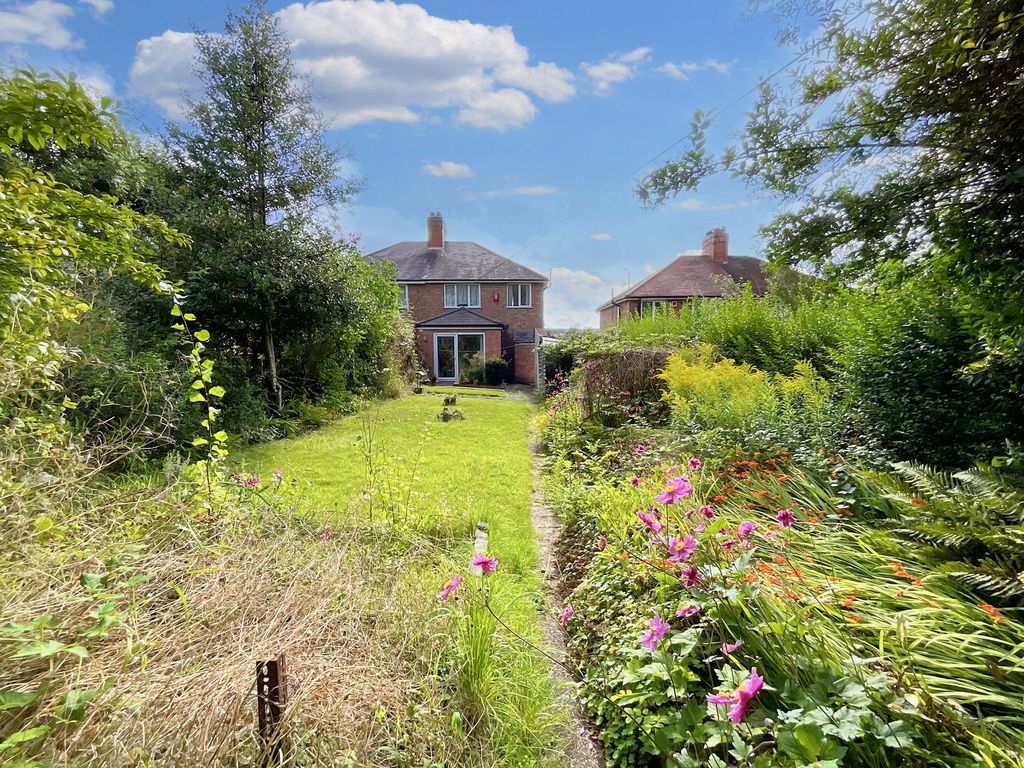 3 bed semidetached house for sale in Leicester Road, Enderby LE19, £