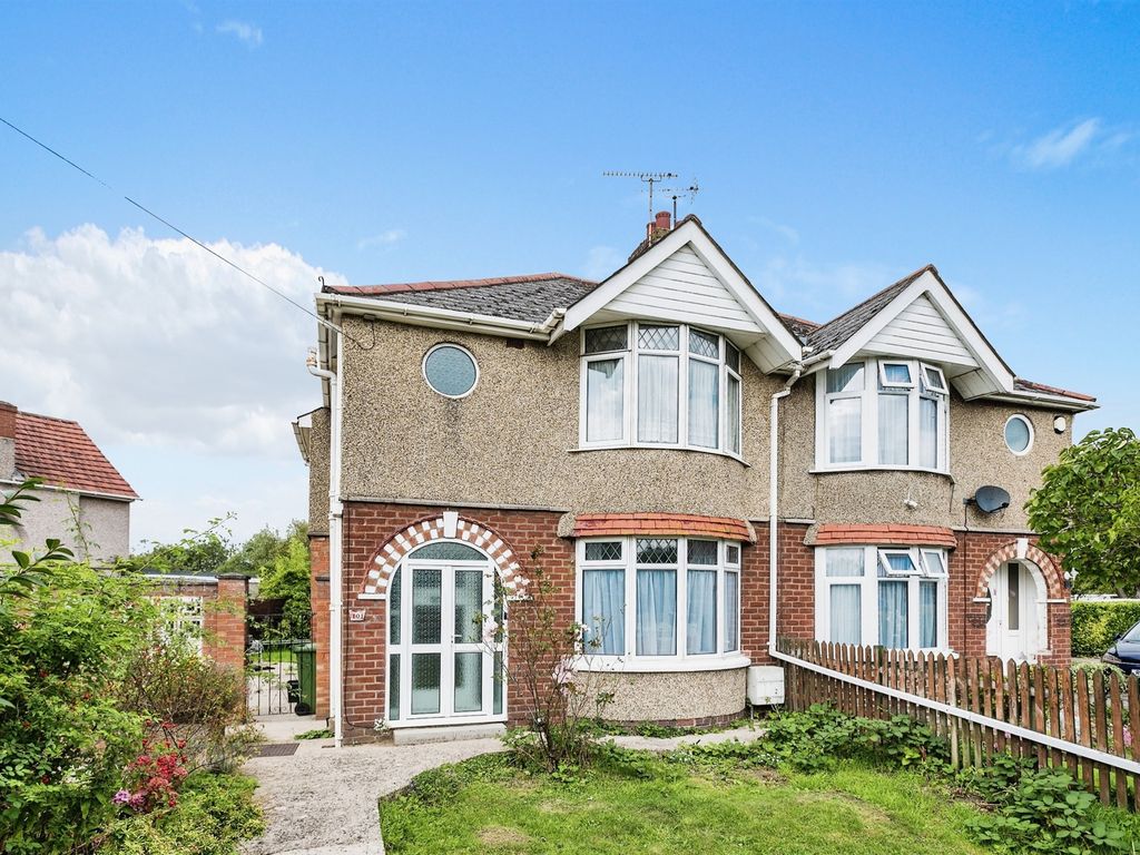 3 bed semidetached house for sale in Bessemer Road East, Swindon SN2