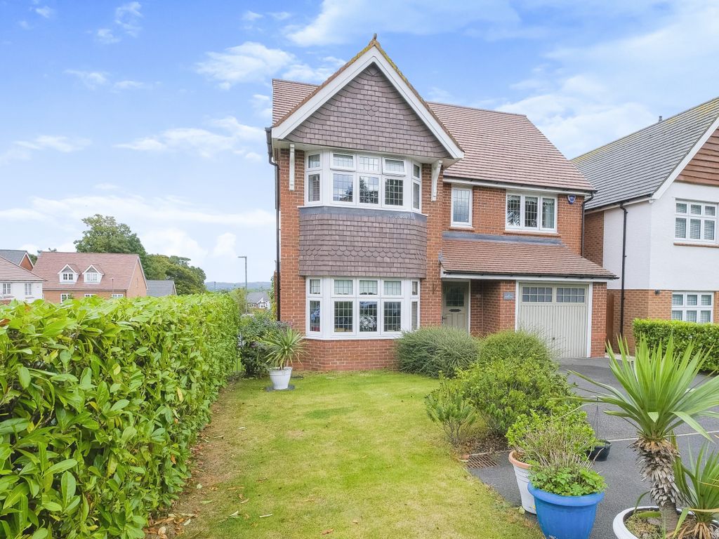 4 bed detached house for sale in Gallant Close, Liverpool L25, £550,000