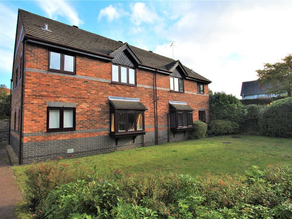 2 bed flat to rent in Rosedale, Redan Road, Aldershot GU12 Zoopla