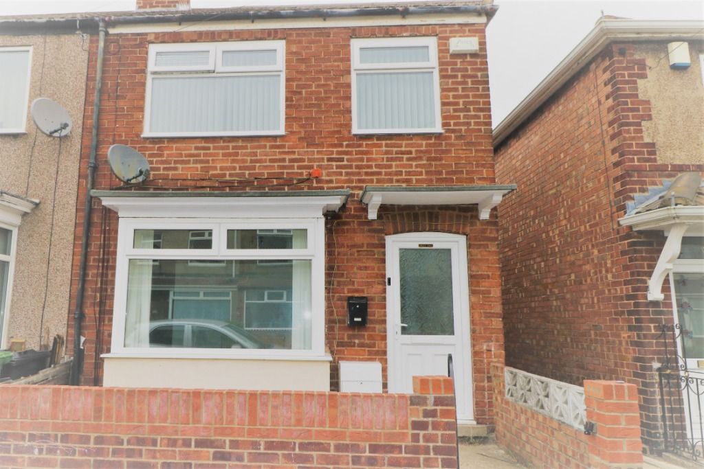 3 bed terraced house for sale in Spring Bank, Grimsby DN34 Zoopla