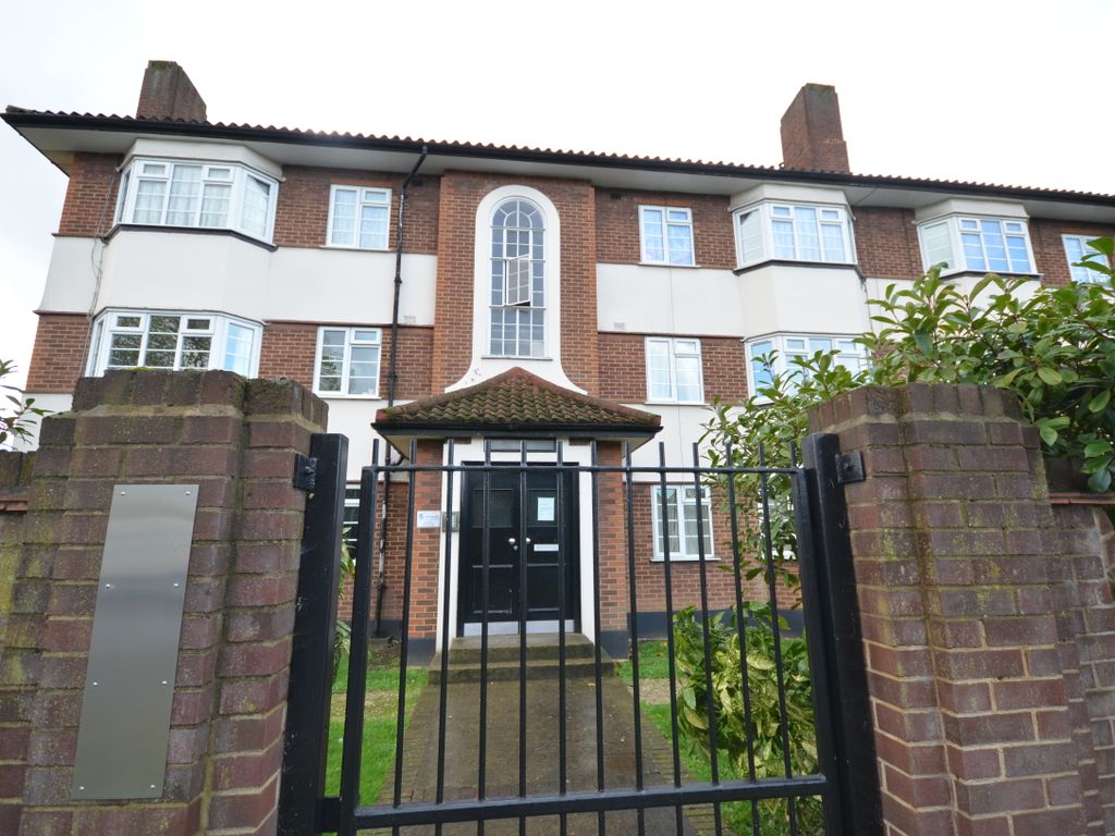 2 bed flat for sale in Kenton Lane, Harrow HA3 Zoopla