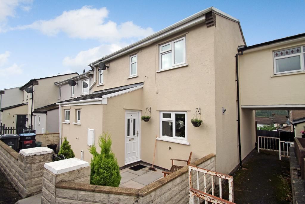 3 bed end terrace house for sale in dale view, nantyglo, blaenau gwent np23