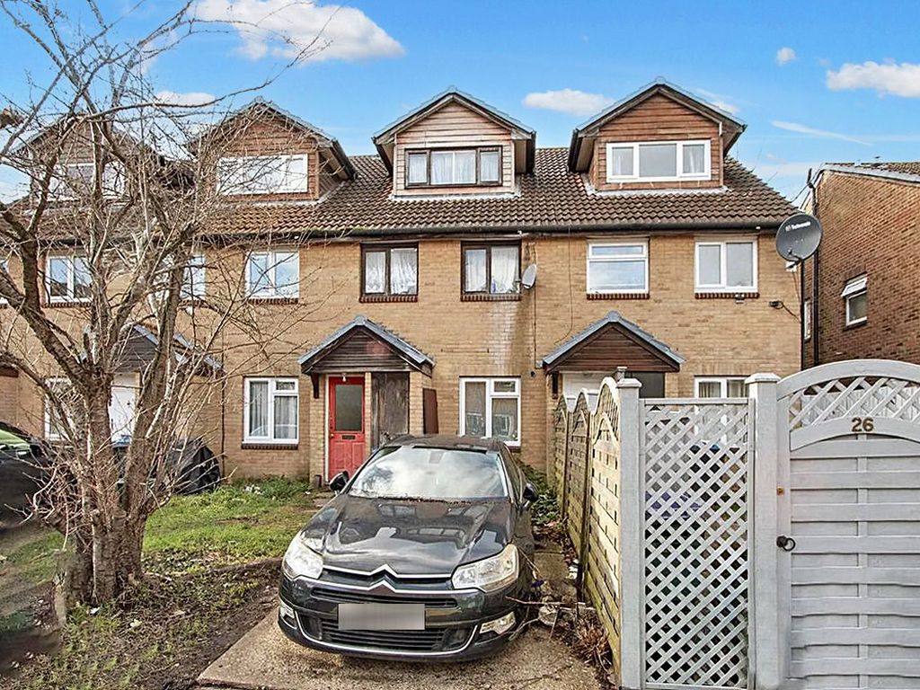 2 bed for sale in Sutherland Drive, Colliers Wood, London