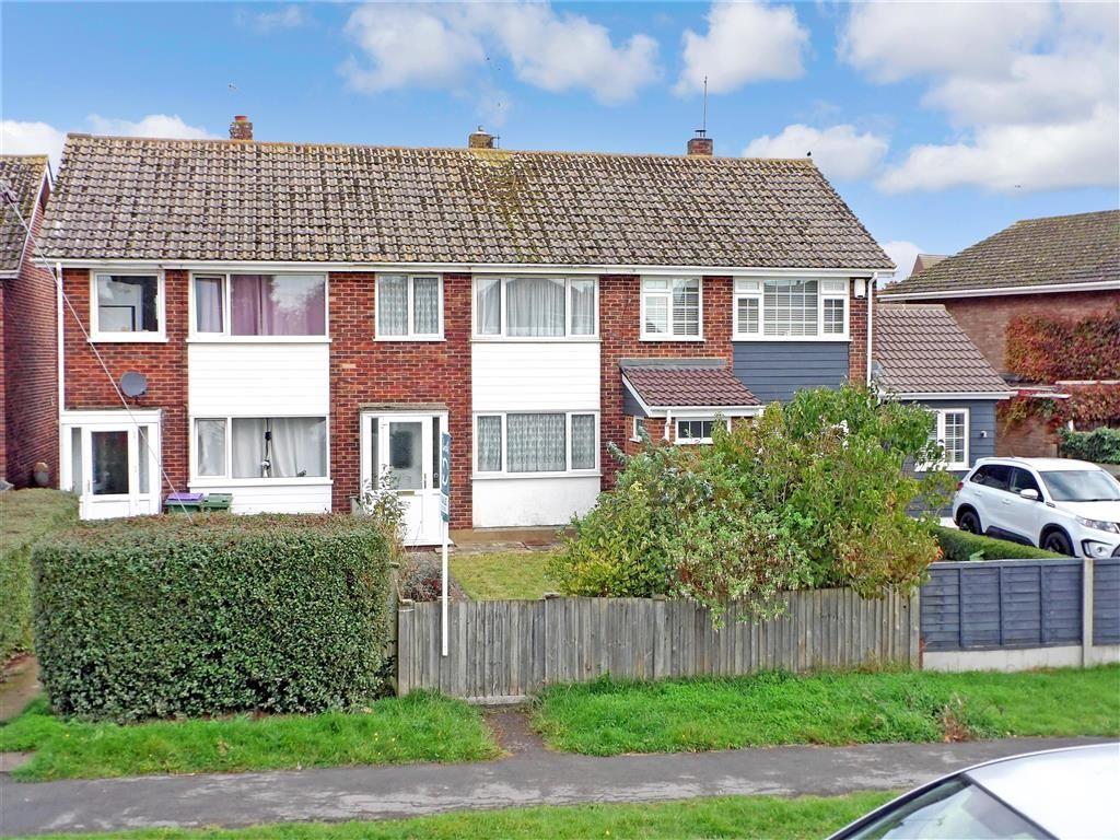 3 bed terraced house for sale in Queens Road, Littlestone, Kent TN28