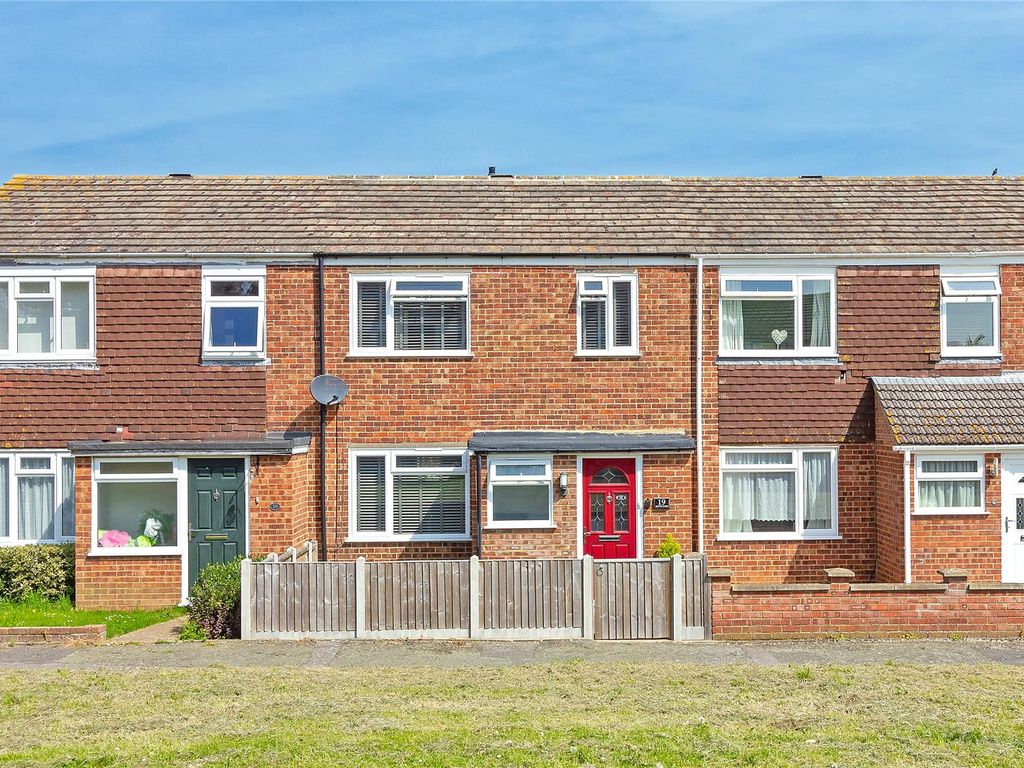 3 bed terraced house for sale in Blythe Close, Sittingbourne, Kent ME10