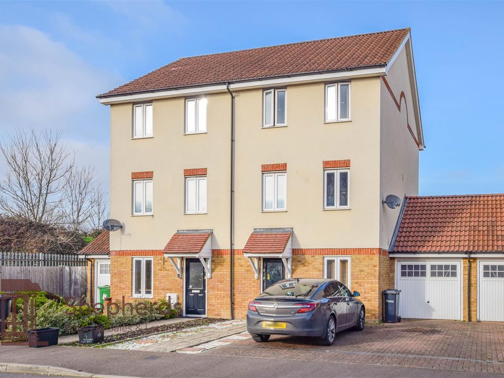 4 bed semidetached house for sale in Academia Avenue, Broxbourne EN10