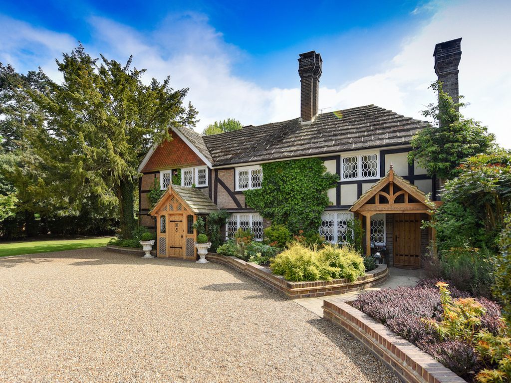 5 bed country house for sale in Brighton Road, Horsham RH13 Zoopla