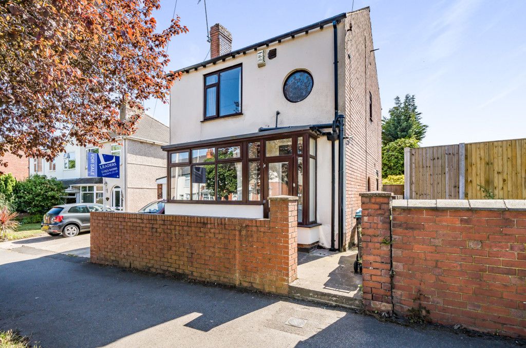 3 bed detached house for sale in Southwell Road West, Mansfield