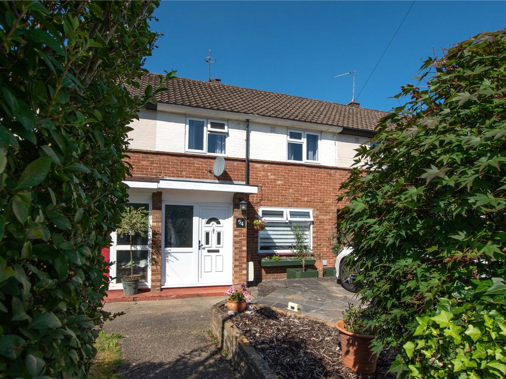 2 bed terraced house for sale in Queens Road, North Weald, Epping