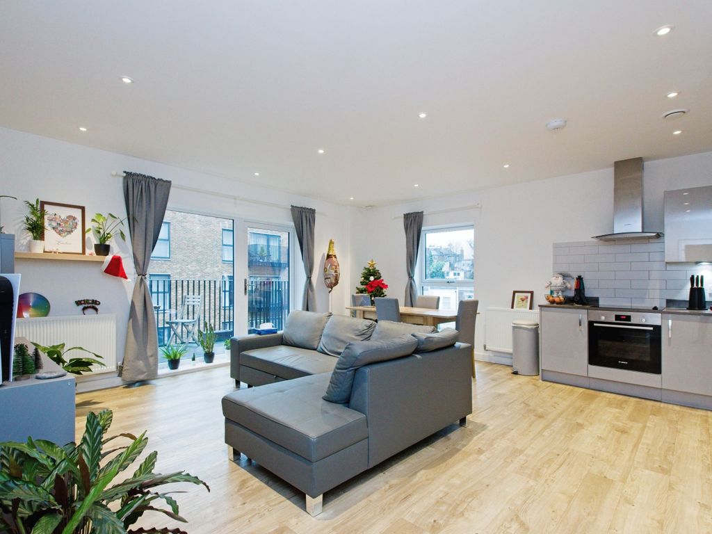 3 bed flat for sale in Rolfe Terrace, Woolwich SE18 Zoopla