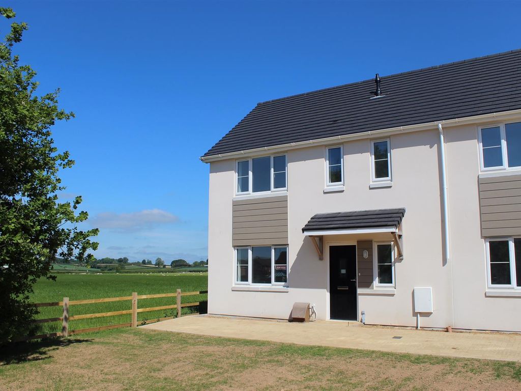 3 bed semidetached house for sale in Acland Park, Feniton, Honiton