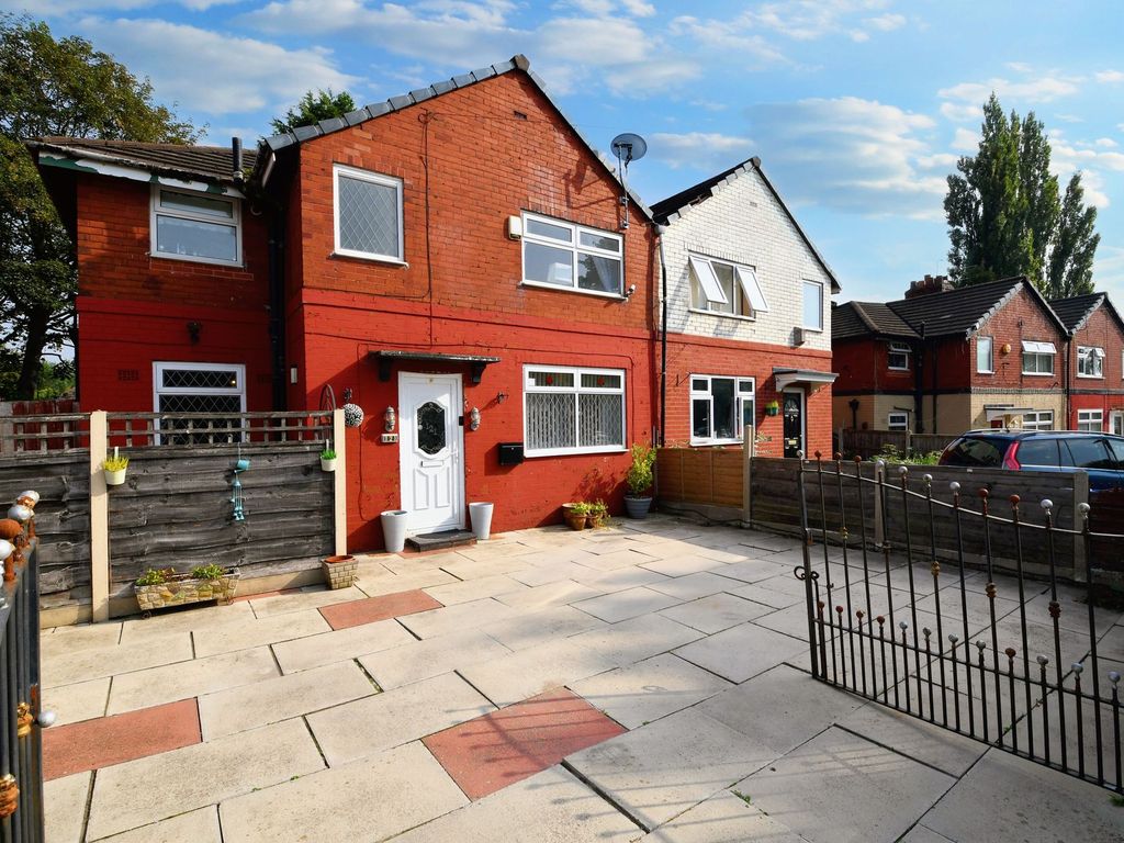 4 bed semidetached house for sale in Eccles Old Road, Salford M6, £