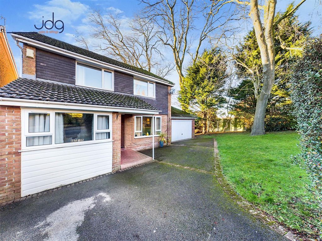 4 bed detached house for sale in Coolidge Avenue, Lancaster LA1 Zoopla