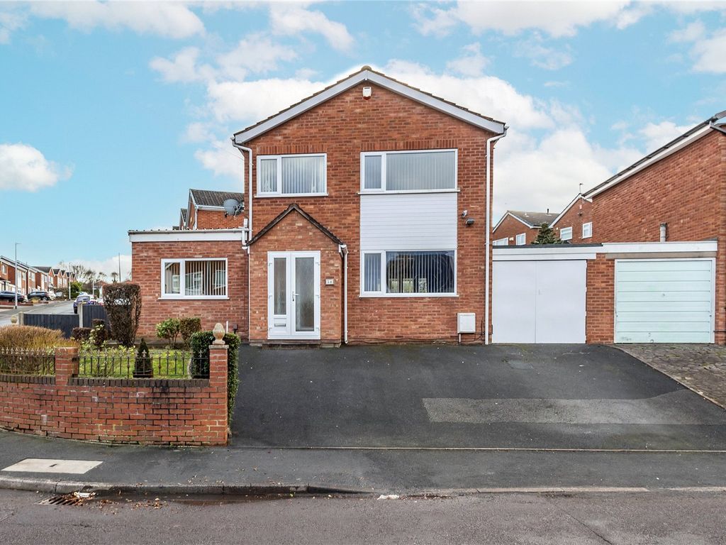3 bed link detached house for sale in Richmond Avenue, Trench, Telford