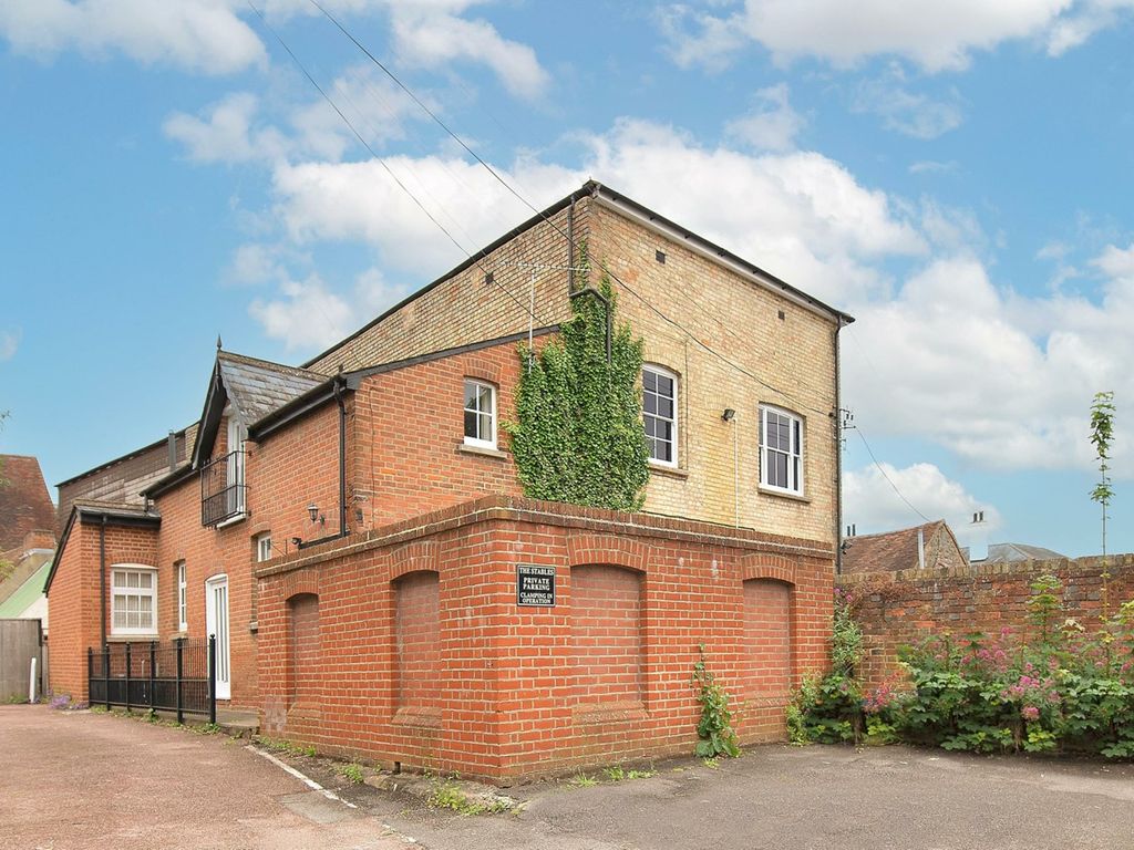 2 bed semidetached house for sale in Swan Street, West Malling ME19, £