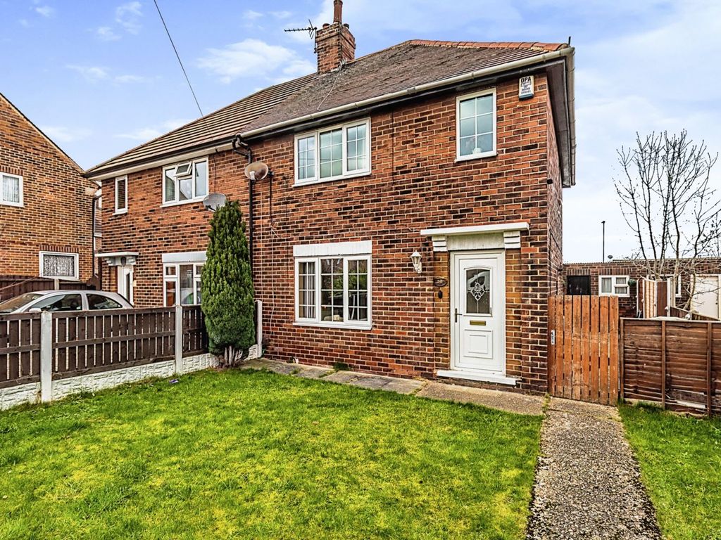 3 bed semidetached house for sale in Woodhouse Crescent, Normanton WF6