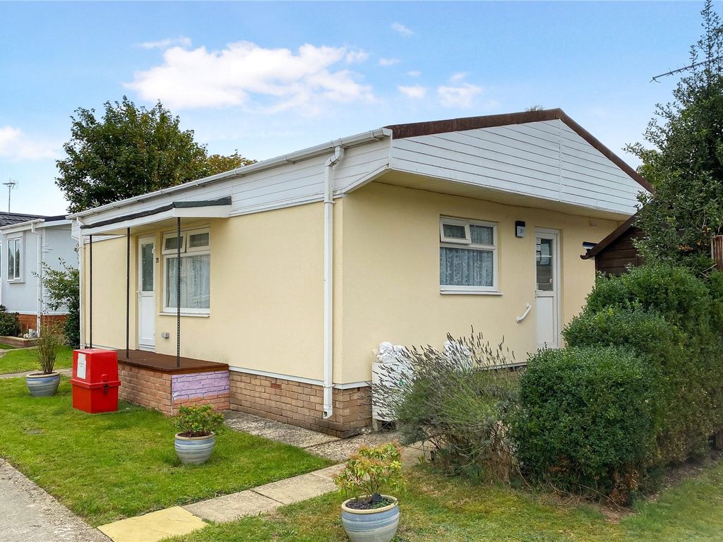 2 bed property for sale in Chilton Farm Park, Fleet Road, Farnborough