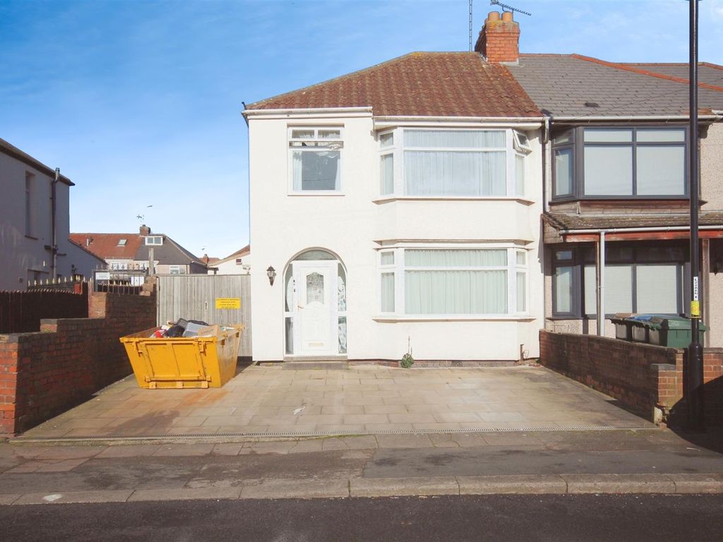 4 bed semidetached house for sale in Nunts Lane, Holbrooks, Coventry