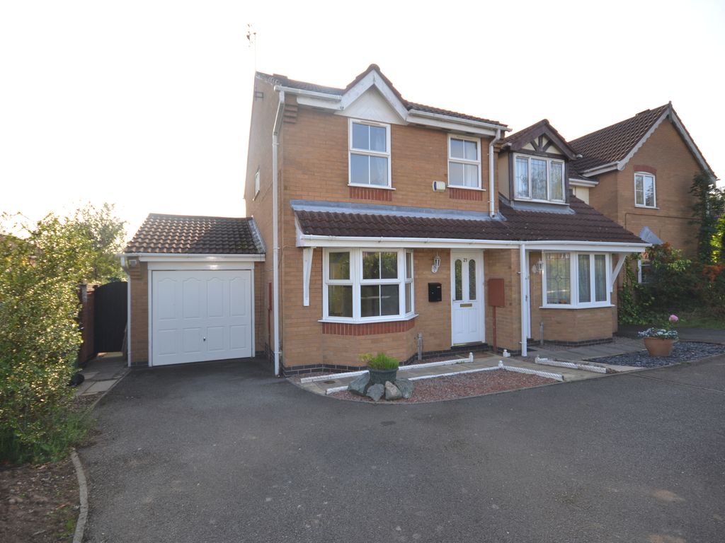 3 bed semidetached house to rent in Tilley Close, Thorpe Astley