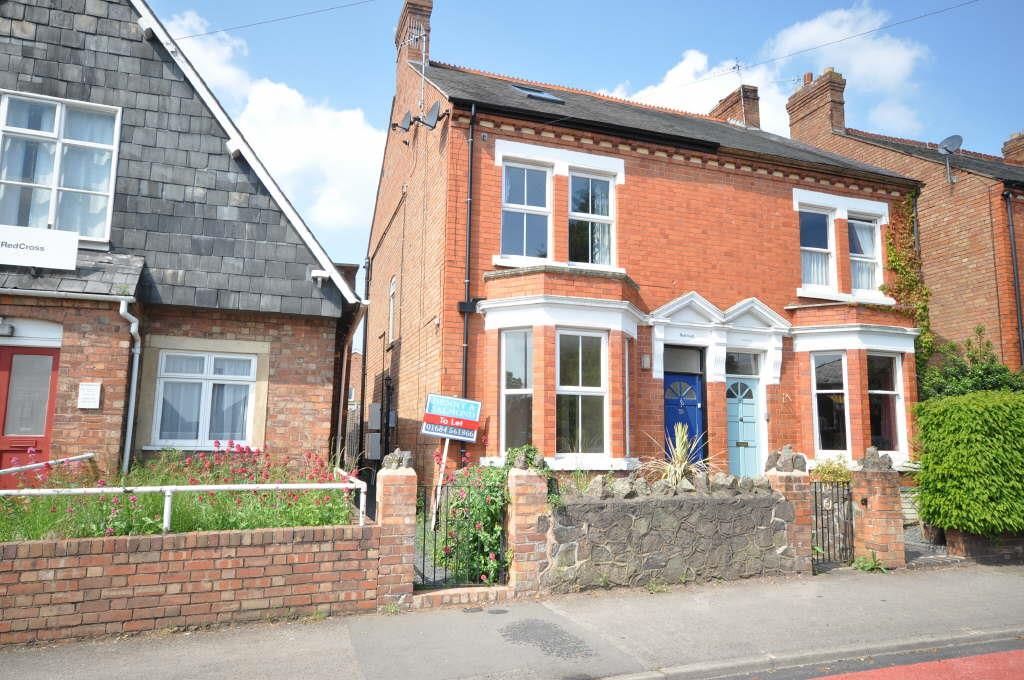 1 bed flat for sale in Howsell Road, Malvern WR14 Zoopla