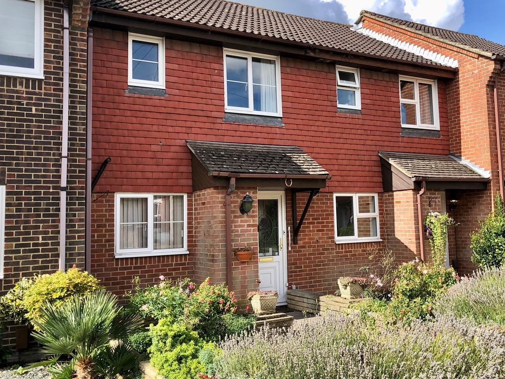 2 bed terraced house for sale in Old School Close, Netley Abbey