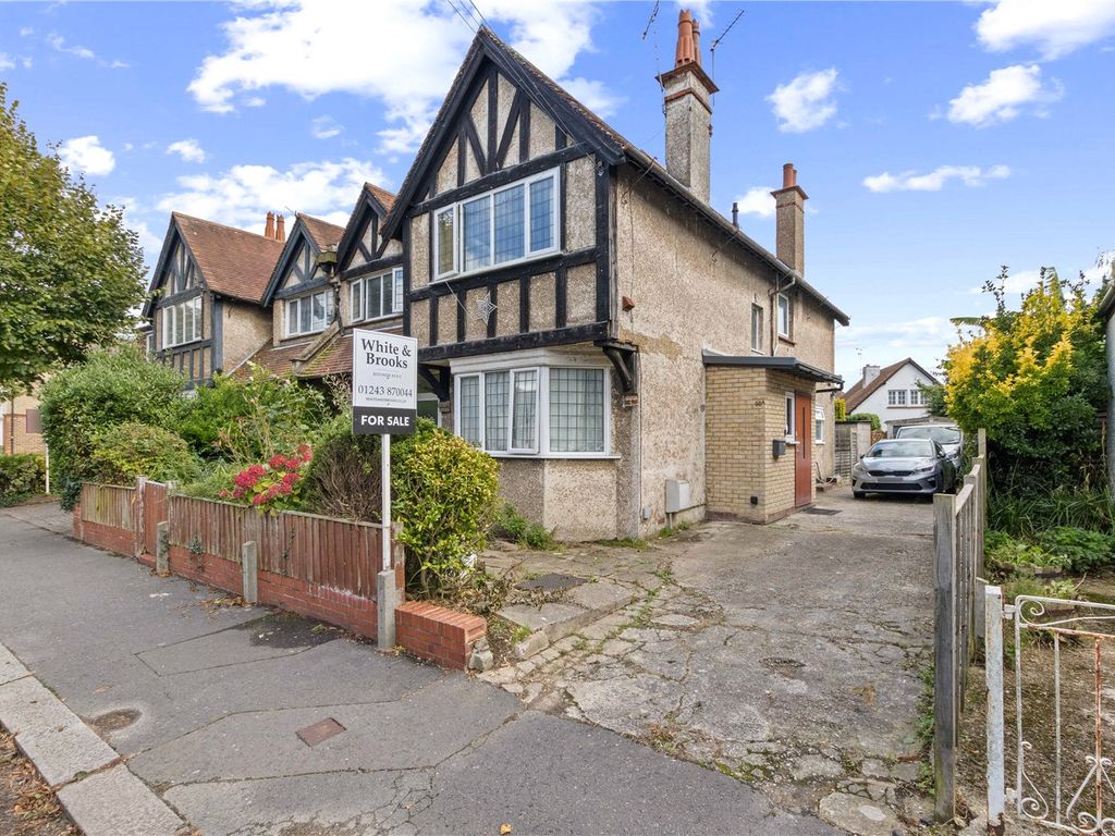 2 bed flat for sale in Annandale Avenue, Bognor Regis, West Sussex PO21