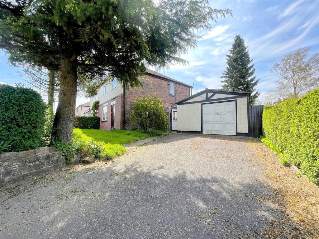 3 bed semidetached house for sale in The Avenue, Cheddleton, Leek ST13 Zoopla