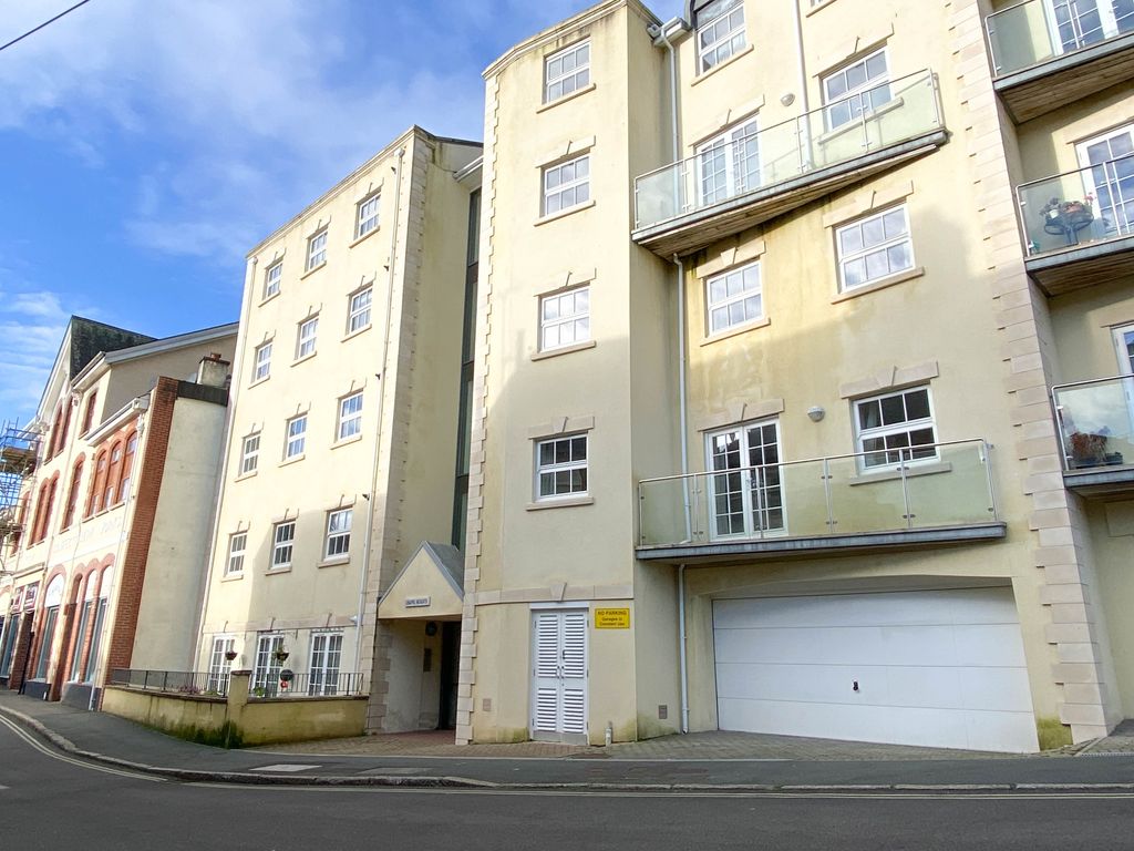 Barley Market Street, Tavistock PL19