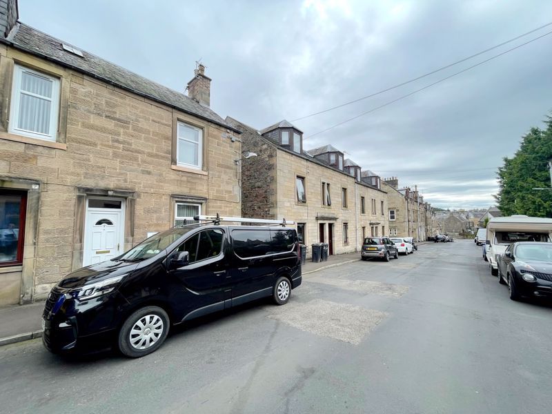 2 bed terraced house for sale in Kirkbrae, Galashiels TD1, £72,500 Zoopla