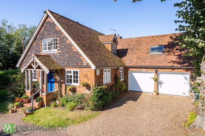4 bed detached house for sale in The Willows, Amwell Lane, Stanstead