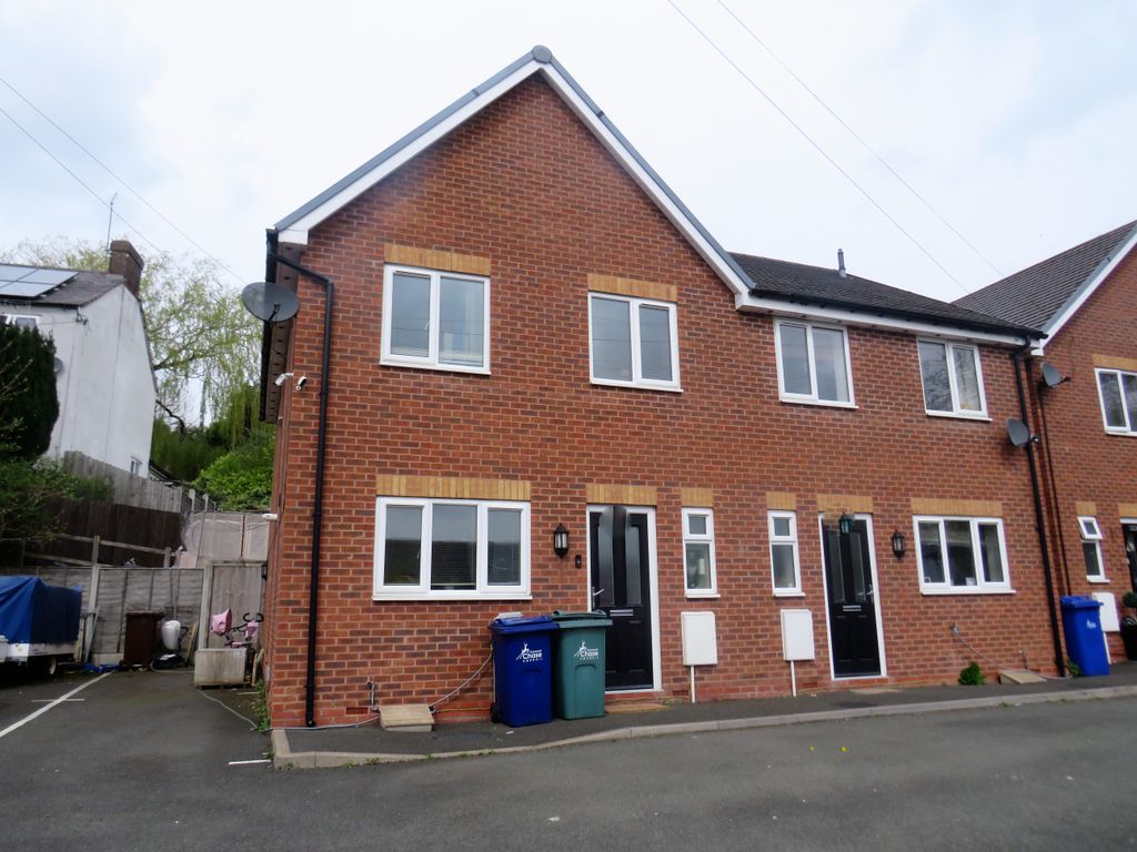 3 bed detached house to rent in Littleworth Road, Hednesford, Cannock
