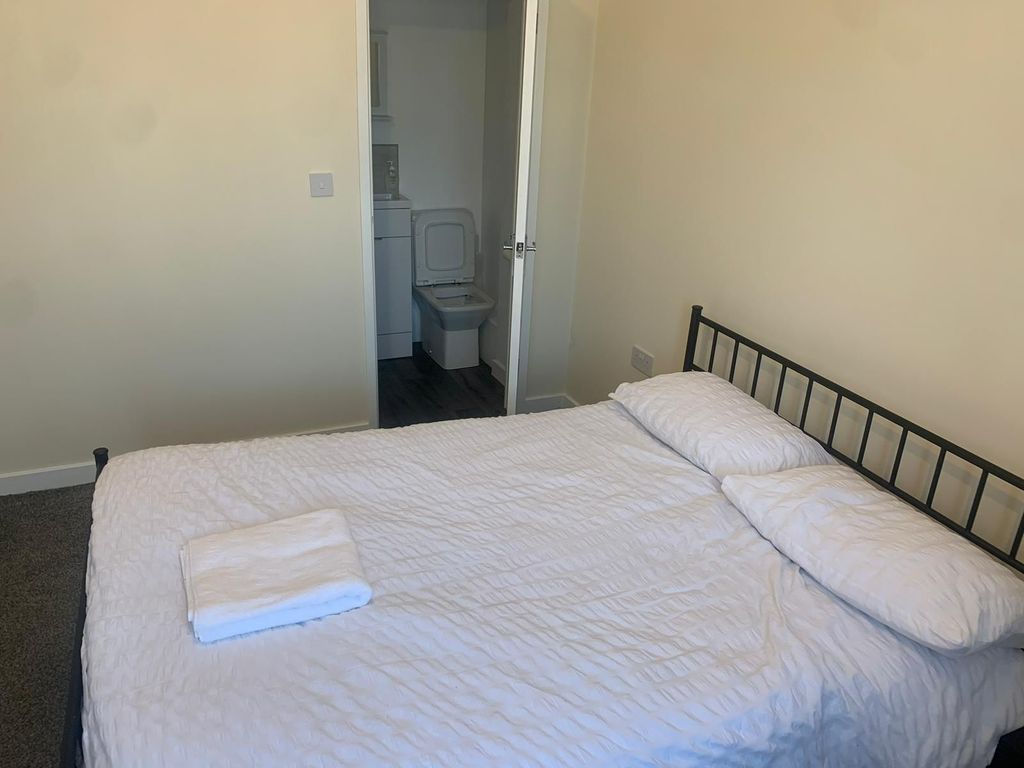 Room to rent in St. Lukes Road, Cowley, Oxford OX4 Zoopla