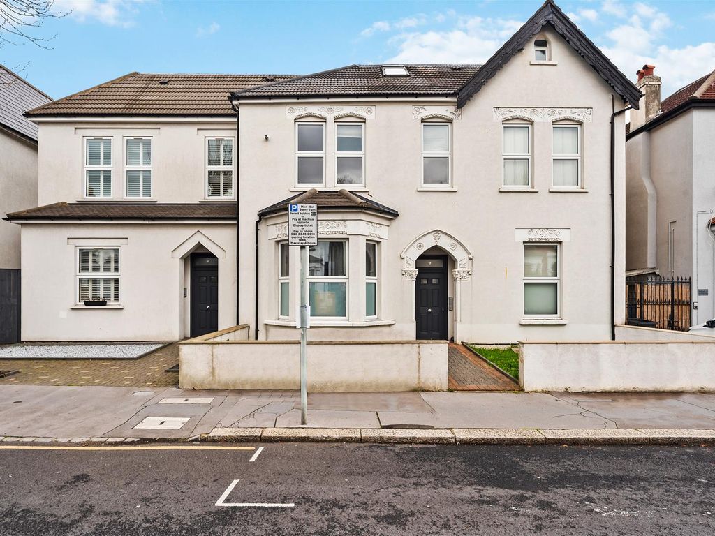 2 bed flat to rent in Whitworth Road, London SE25 Zoopla