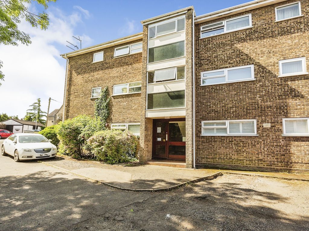2 bed flat for sale in Springfield Road, Linslade, Leighton Buzzard LU7