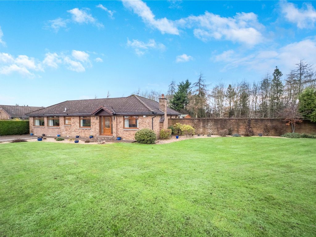 4 bed bungalow for sale in Murieston Walk, Livingston, West Lothian EH54, £395,000 Zoopla