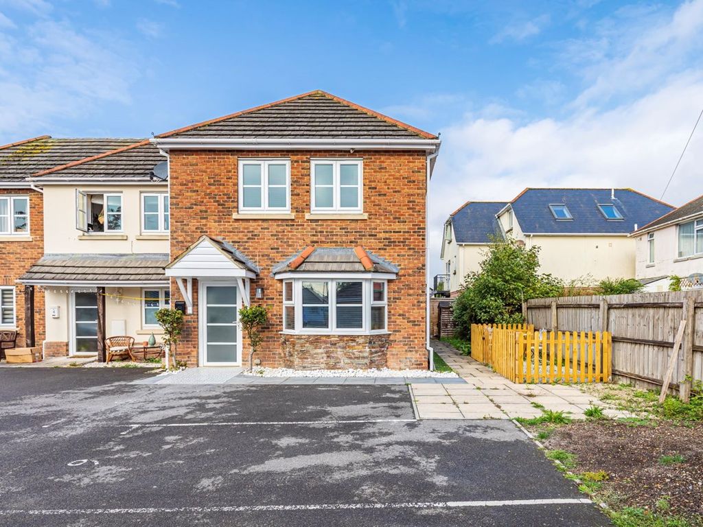 2 bed terraced house for sale in Ashmore Avenue, Poole BH15, £250,000 Zoopla