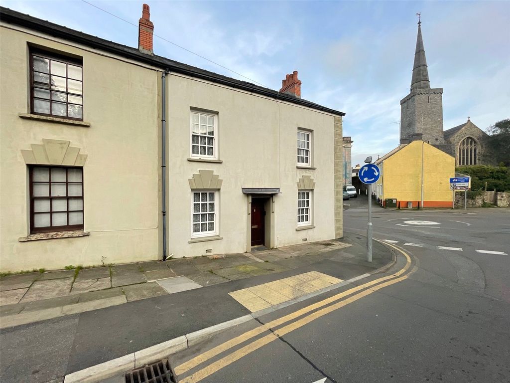 3 bed semidetached house for sale in City Road, Haverfordwest SA61, £