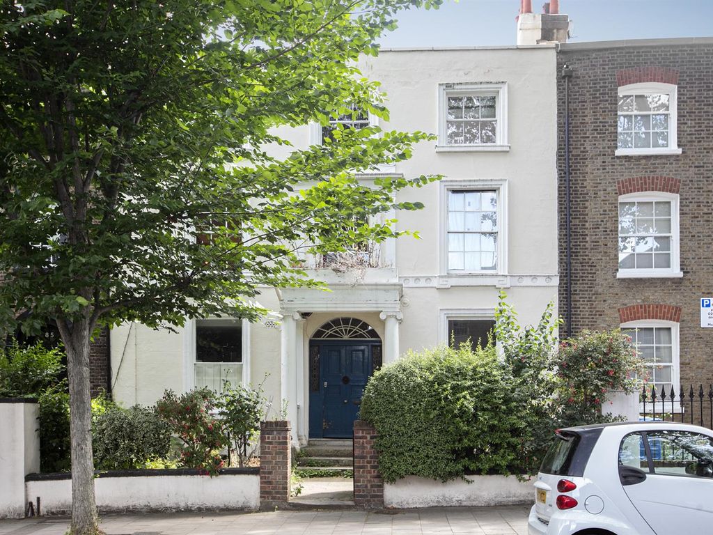 2 bed flat for sale in Camberwell Grove, Camberwell SE5, £1,000,000