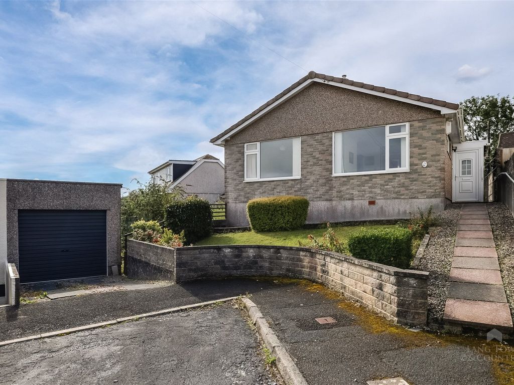 2 bed bungalow for sale in Peters Close, Elburton, Plymouth. PL9, £