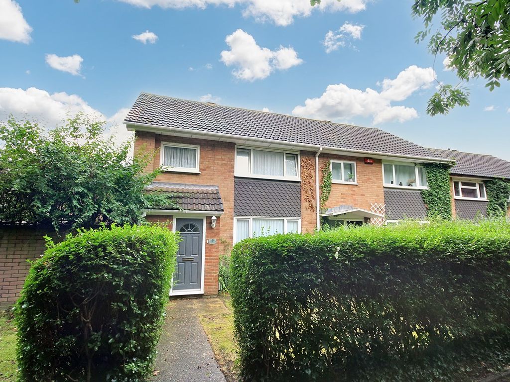 4 bed end terrace house for sale in Allison, Letchworth Garden City SG6