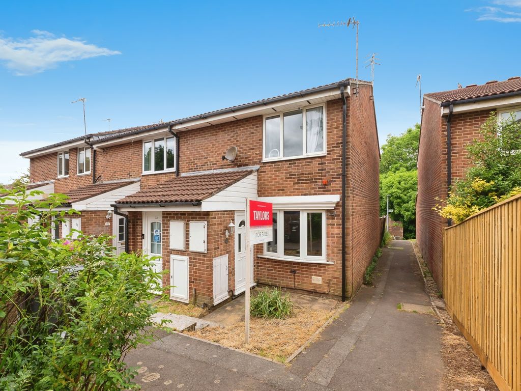 1 bed flat for sale in Holly Close, Speedwell, Bristol BS5, £110,000